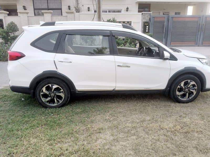 Honda BR-V 2021 13