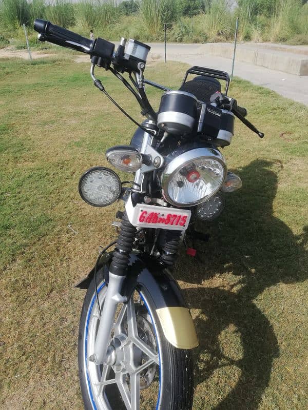 Suzuki GS 150 se 2020 model 6