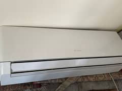 Gree 1.5 Ton Dc Inverter Heat & Cool 0