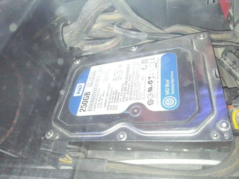 3TB+250GB  HARD DISK 7