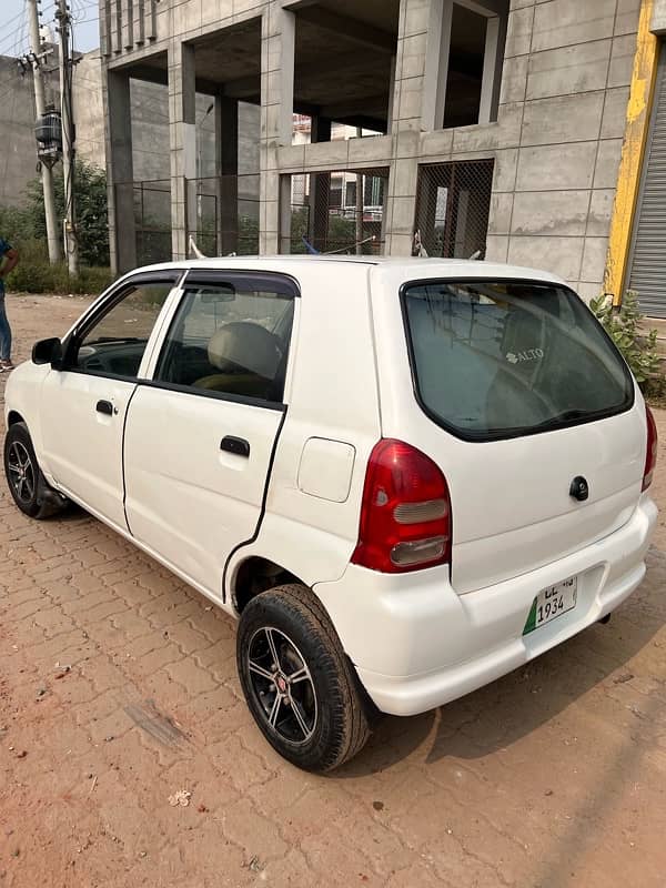 Suzuki Alto 2012 5