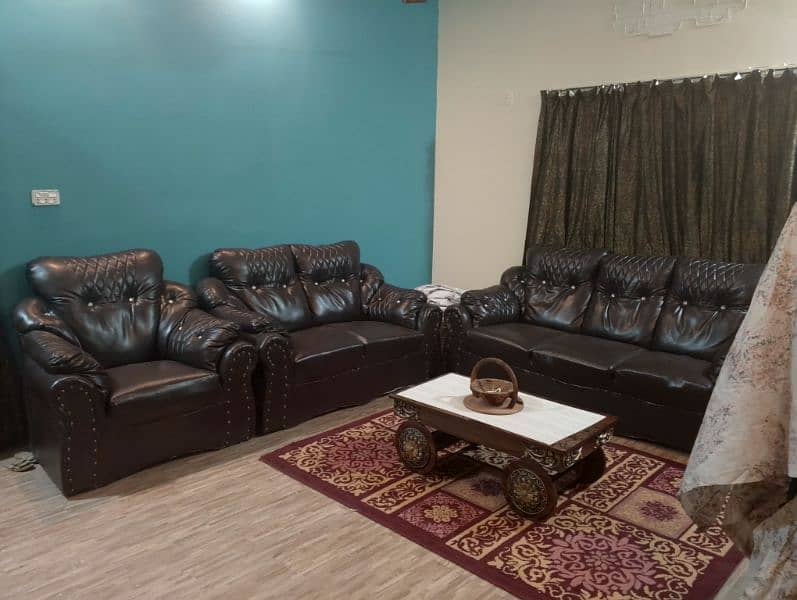 Leather sofa set 4