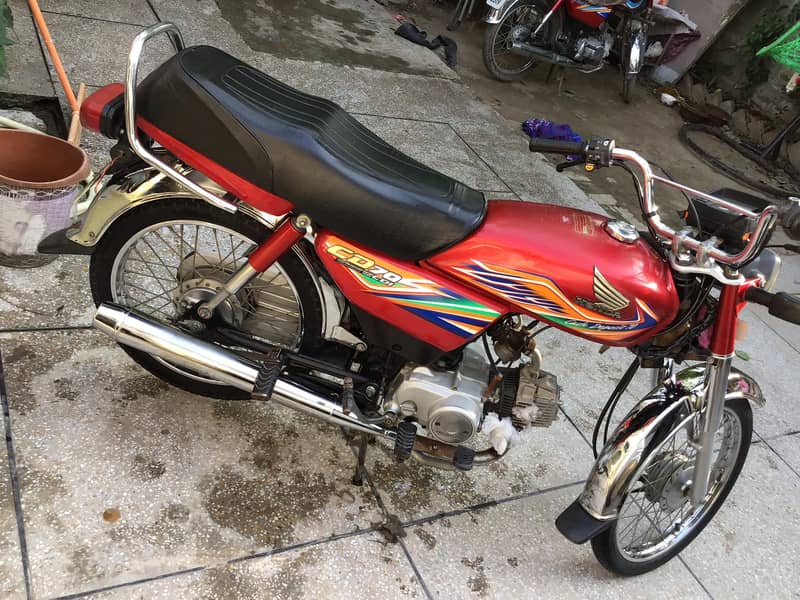 Honda CD 70 2020 5