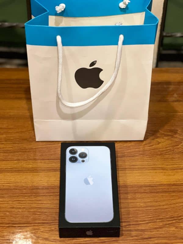 iPhone 13 Pro Max Physical Dual SIM 256Gb Pta Approved 5