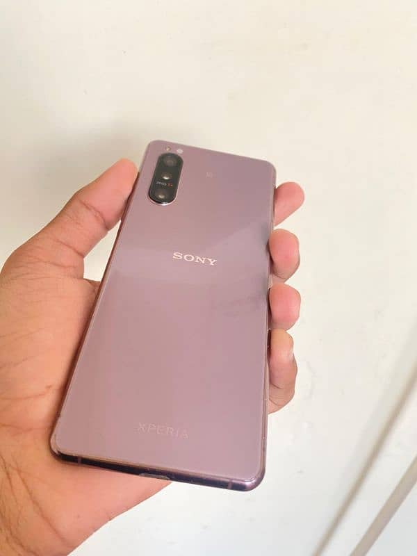 Sony Xperia 5 Mark 2 1