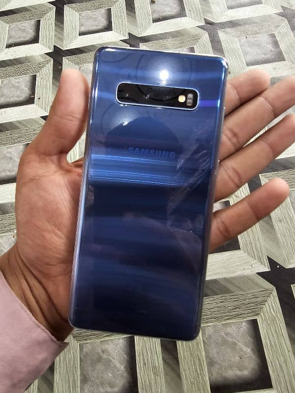 Samsung galaxy S10 plus 8/128 4