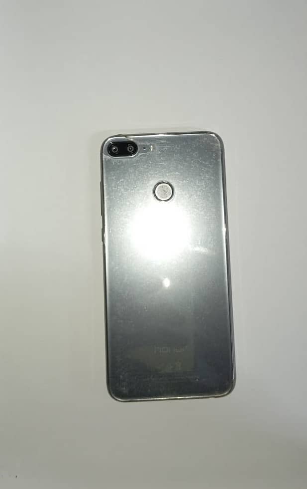 Huawei Honor 9 Lite 4/64 3