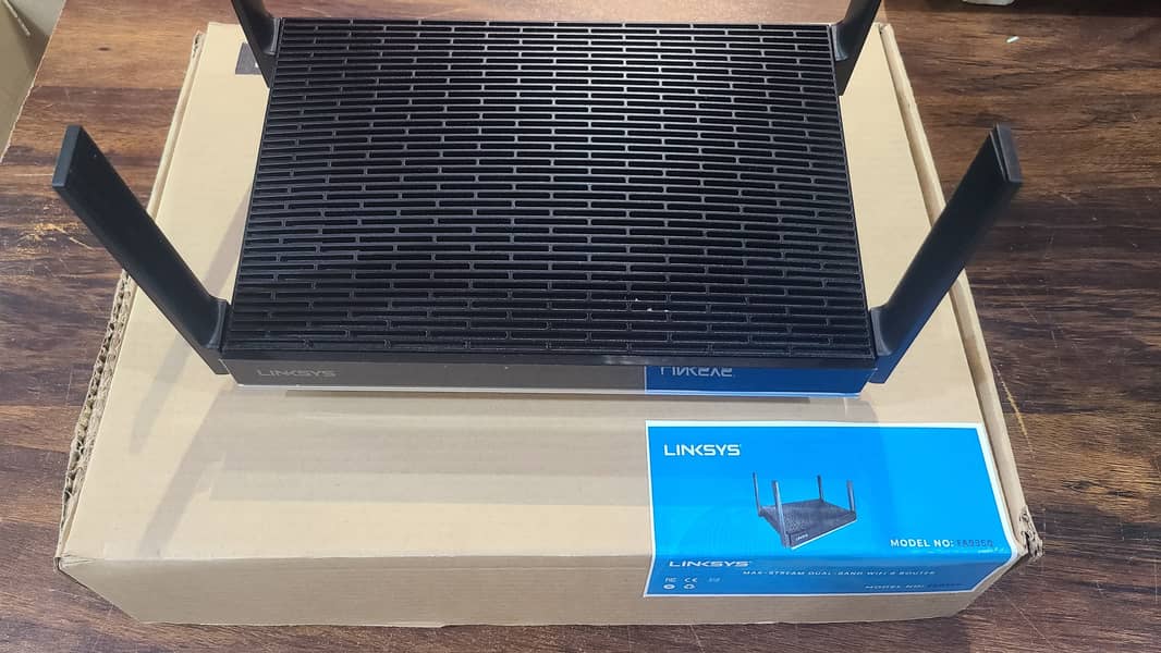 Linksys Max-Stream EA9350 Dual-Band WiFi Router, AX4500 (Branded Used) 5