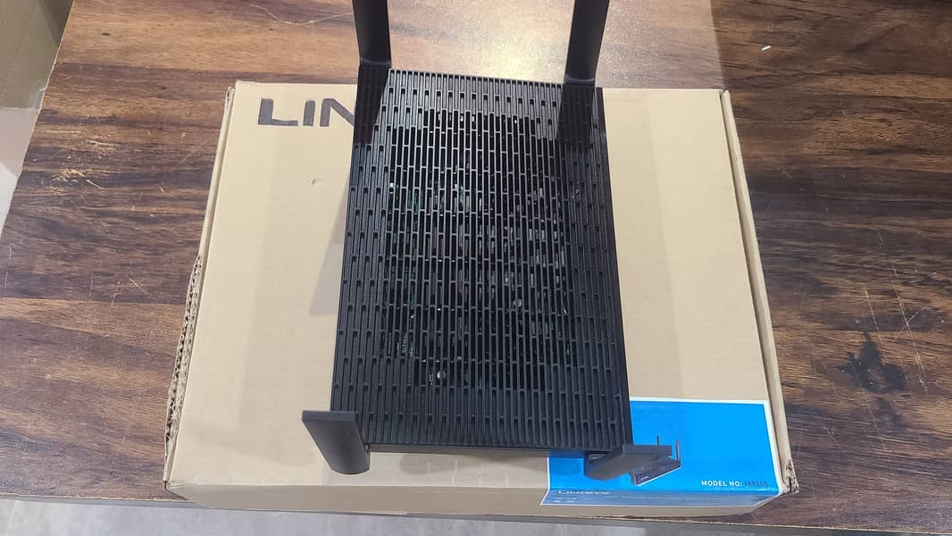 Linksys Max-Stream EA9350 Dual-Band WiFi Router, AX4500 (Branded Used) 11