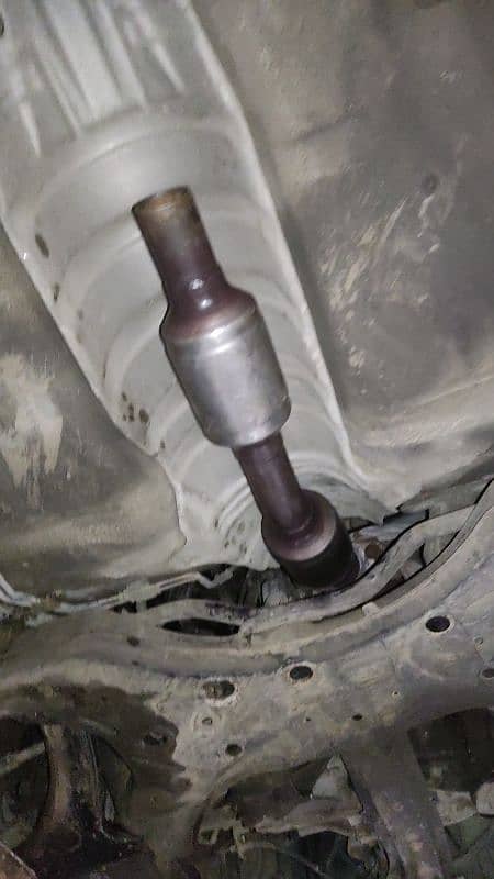 Catalytic Converter Silencer Vitz Passo Reborn Prius Alto Gli City FB2 2