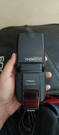 YONGNUO YN560 III TX WITH TRIGGER AND BOX