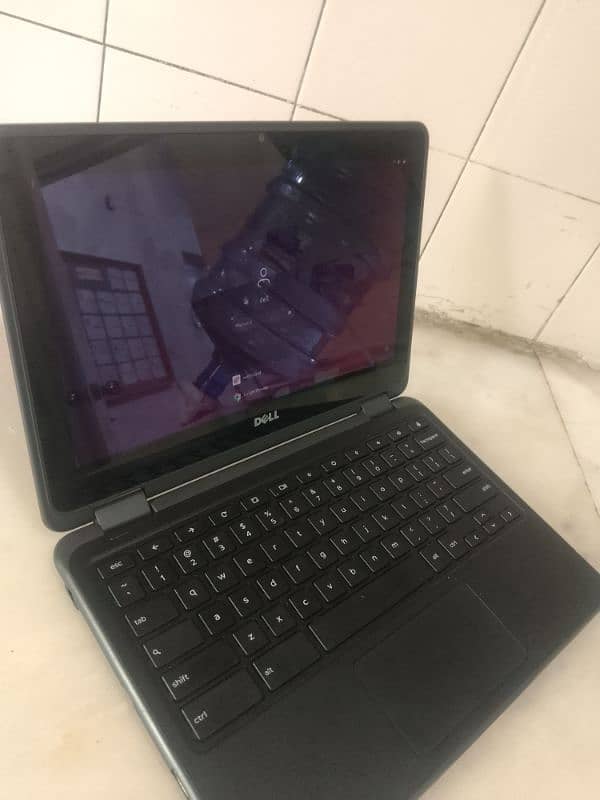 Chromebook laptop 1