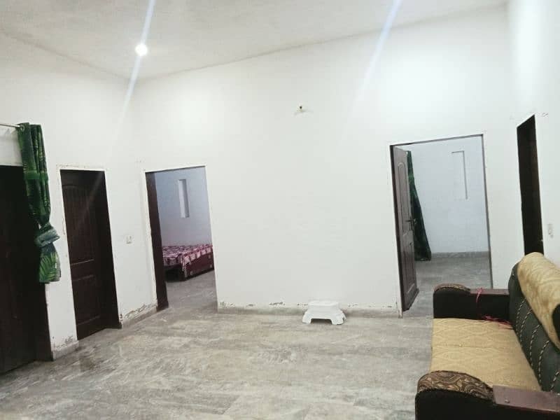 Main Walton road two bedrooms attached washrooms lounge for rent 3