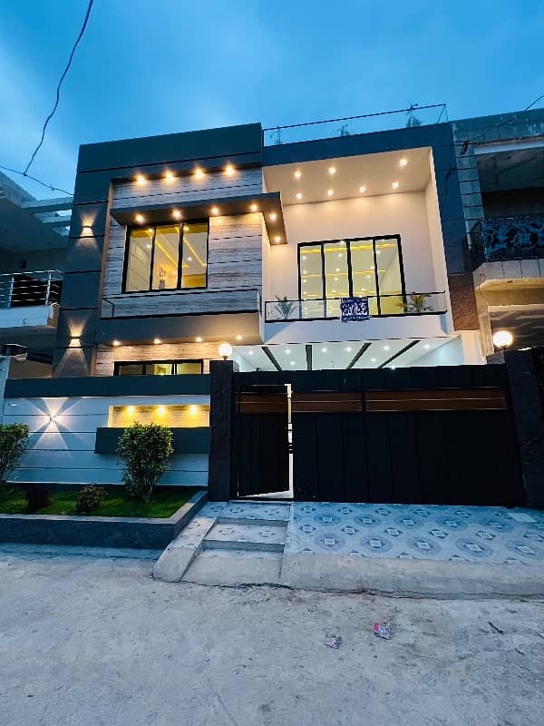 Prominently-Located Prime Location House Available In Sufiyan Garden For Sale 0