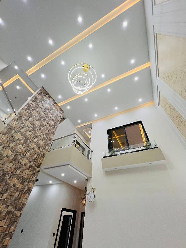 Prominently-Located Prime Location House Available In Sufiyan Garden For Sale 2