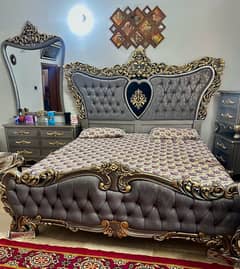 King size bed,2 side tables and Dressing table for sale