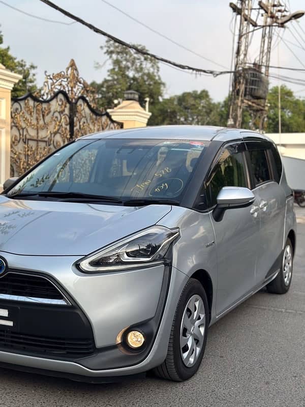 Toyota Sienta 2018-23 2