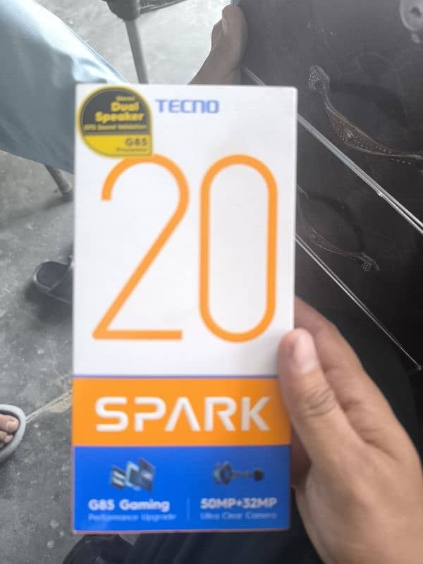 Tecno spark 20 8gb 128gb 4