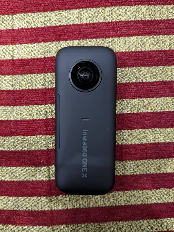 insta360 one x1 with Accessories 1