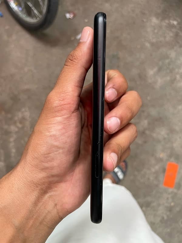 Google pixel 4a (6/128) 3