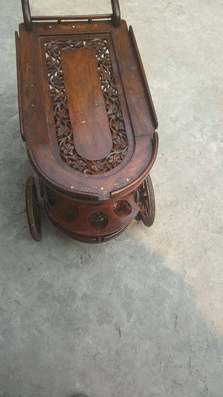 wooden tea trolly 0