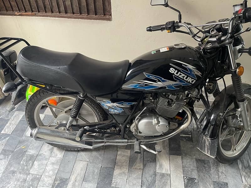 Suzuki 150 SE 2021 3