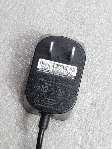 15W Xfinity Branded Charger 4