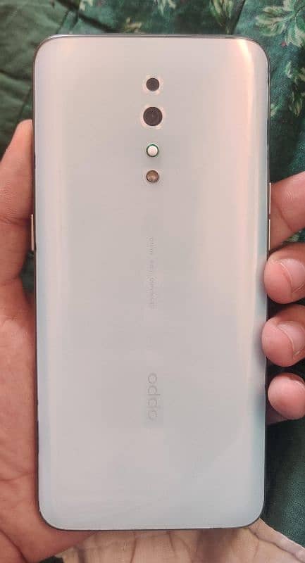 Oppo Reno Z 1