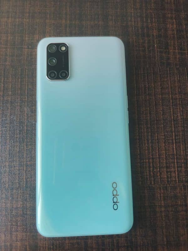 Oppo A52 1