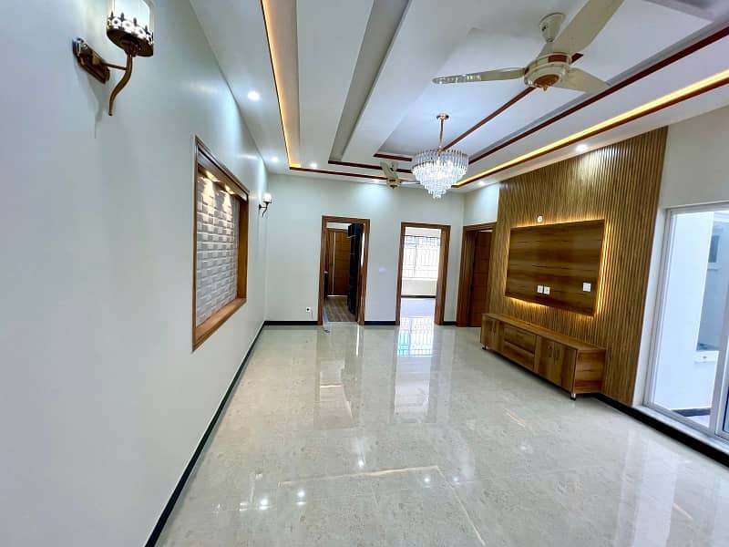 8 MARLA LUXURY BRAND NEW HOUSE FOR SALE FAISAL TOWN A BLOCK F-18 ISLAMABAD ALL FACILITY AVAILABLE 12