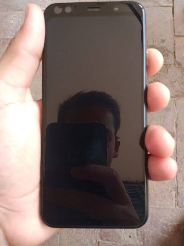 Google pixel 4 in good condition for sale 5