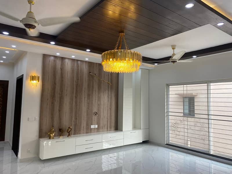 1 Kanal Brand New Luxury House Located In Prime Location Overseas A Block Bahria Town Lahore 29