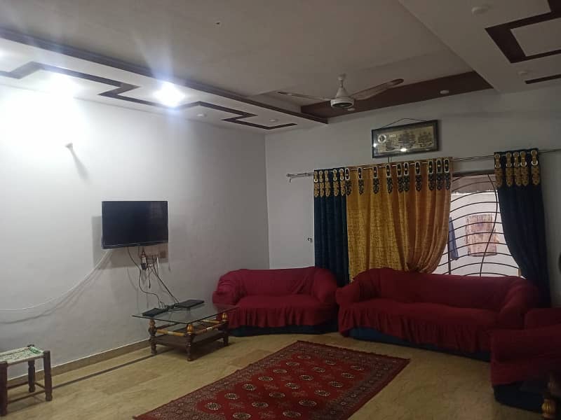 1 KANAL LOWER PORTION FOR RENT WITH GAS 1