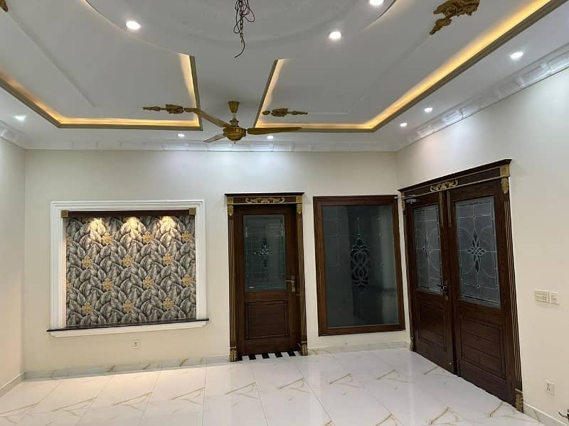 1 Kanal Brand New House For Sale Reasonable Price At Very Hot Location 20