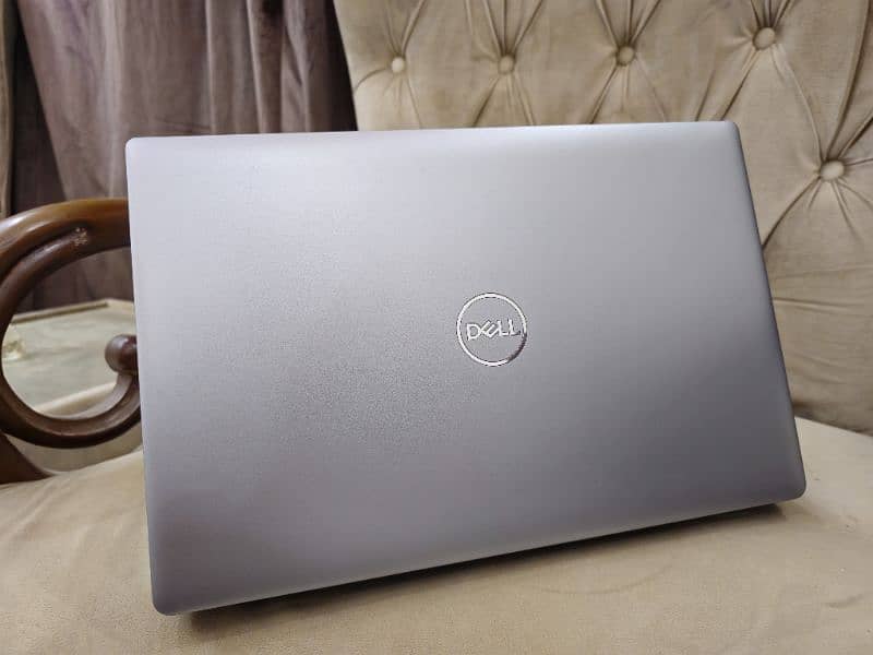 DELL LATITUDE 5520 Core i5 11th Gen 0