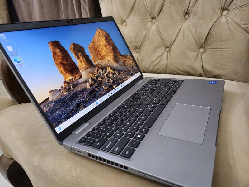 DELL LATITUDE 5520 Core i5 11th Gen 5