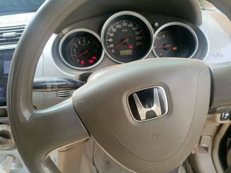 Honda City IDSI 2006 13