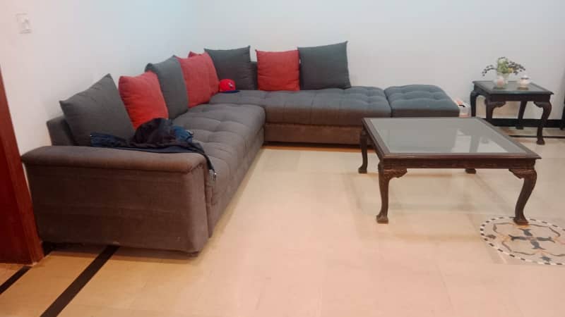 7 marla portion for rent in gulberg residencia Islamabad 1