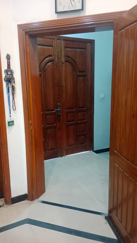 7 marla portion for rent in gulberg residencia Islamabad 11