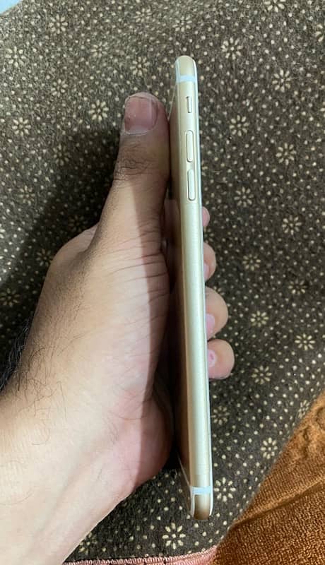 I phone 6plus 128 all ok mint condition 4