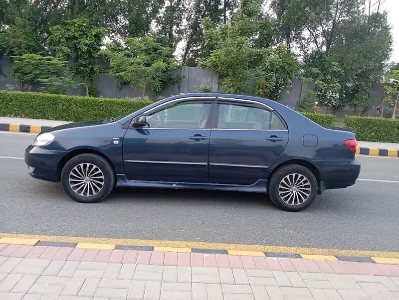 Toyota Corolla Altis 2006 5