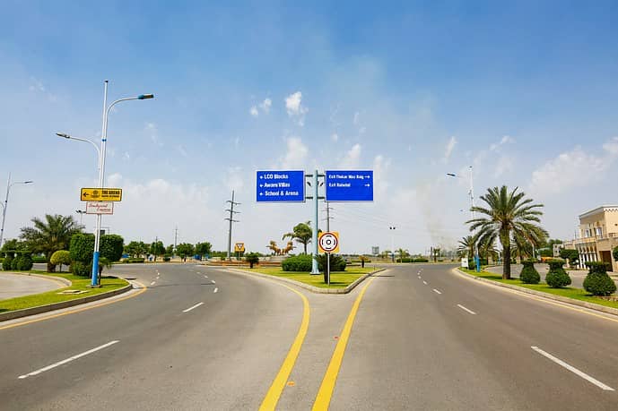 6 Marla Corner Plot At Lowest Price For Sell in Bahria Town Lahore, Jinnah Block 7