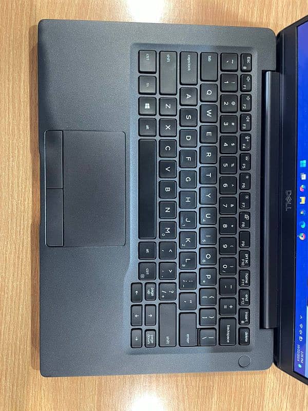 Dell latitude 7300 (i7-8th Generation) 2