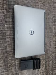 Dell Laptop E7240