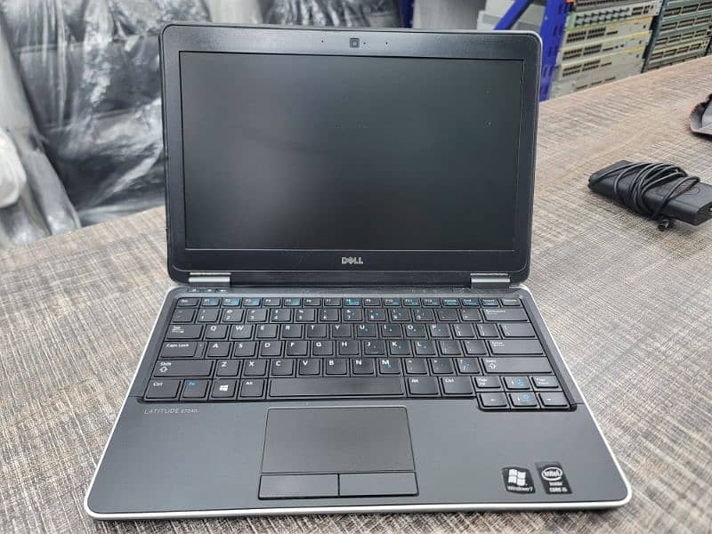 Dell Laptop E7240 2