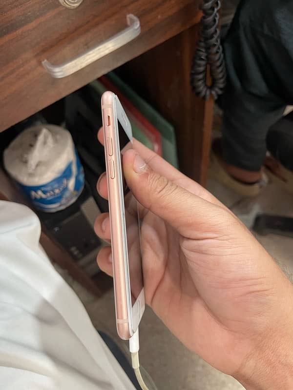 Iphone 8 64GB PTA Approved 2