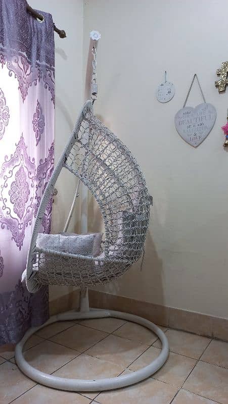 Swing Chair 2