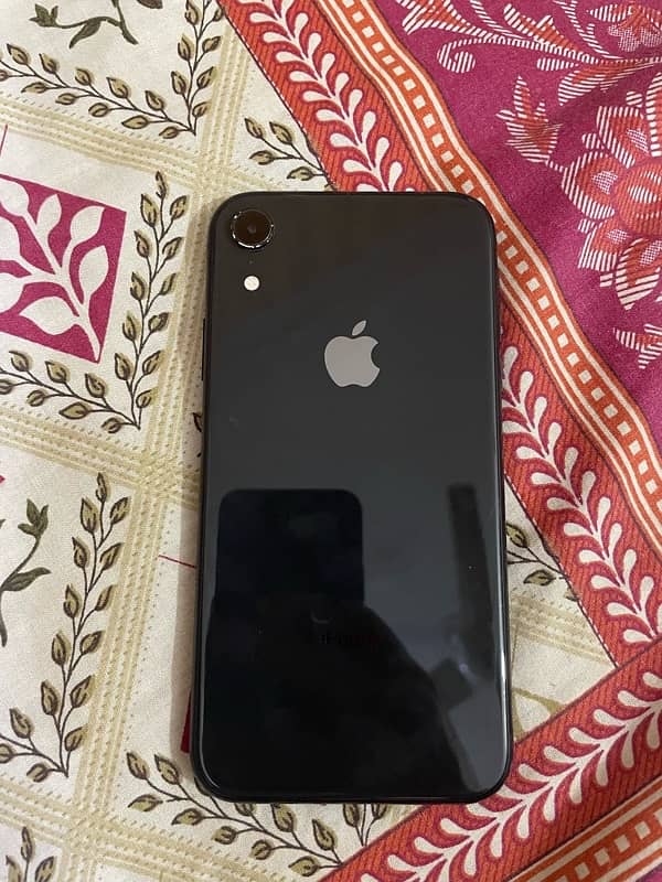 IPhone XR Factory Unlock 64gb 1