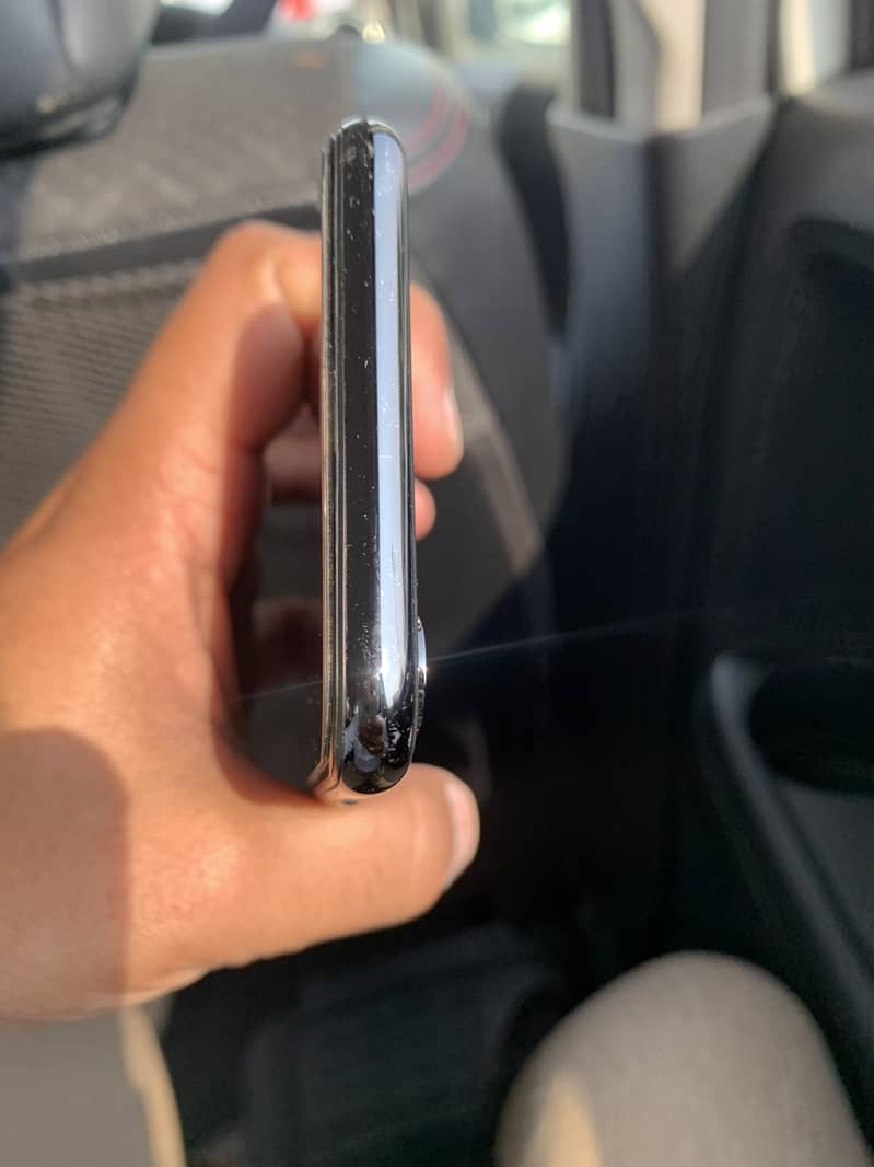 IPhone X 64GB, PTA approved, 100% ok & Genuine condition with box only 7