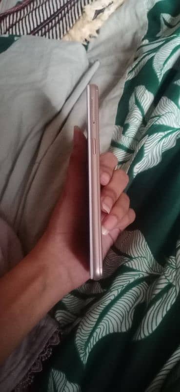 OPPO A57  lush condition 7